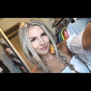 Meet your Posher, Alison